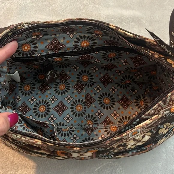 Vera Bradley quilted floral canyon brown/tan/orange design shoulder strap purse - Picture 12 of 13